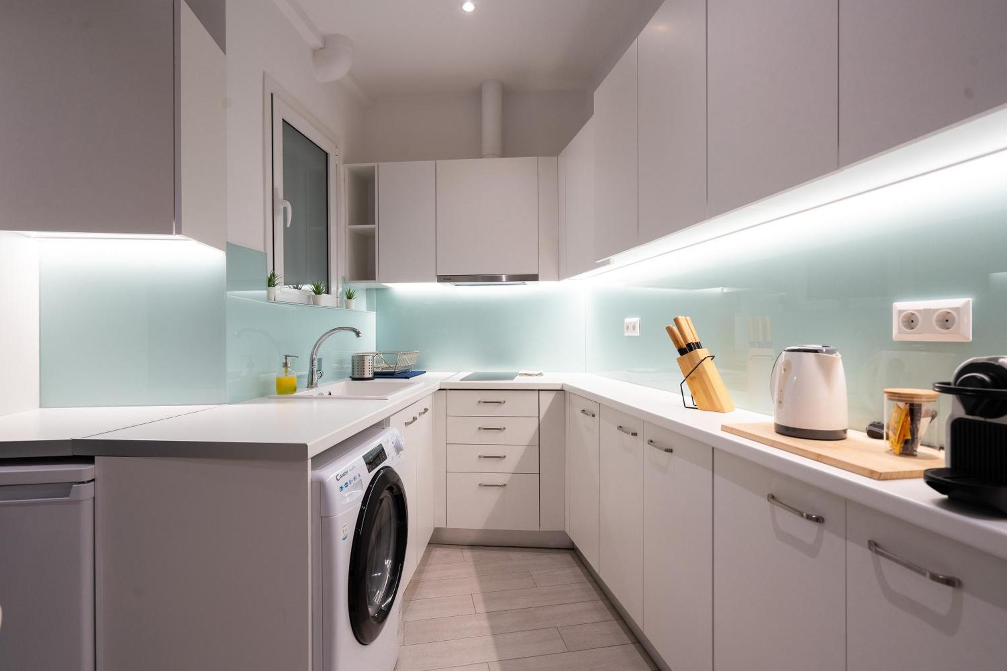 Stunning Cozy Apartment In Αθήνα Εξωτερικό φωτογραφία